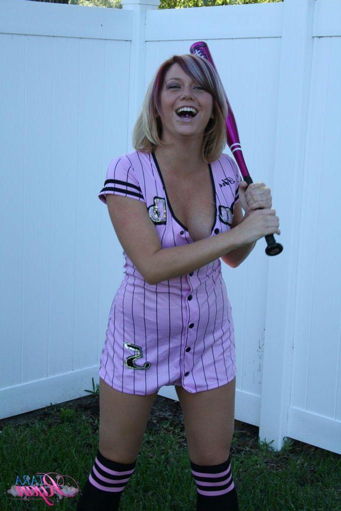20P Pictures of teen babe Tara Ryan having some fun with baseball