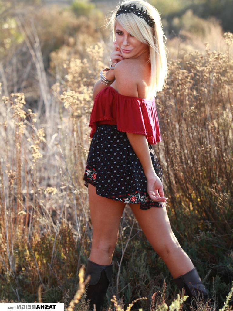 15P Blonde babe Tasha Reign teases with her panties outside