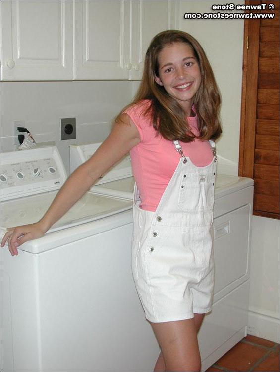 20P Pics of Tawnee Stone stripping in the laundry room