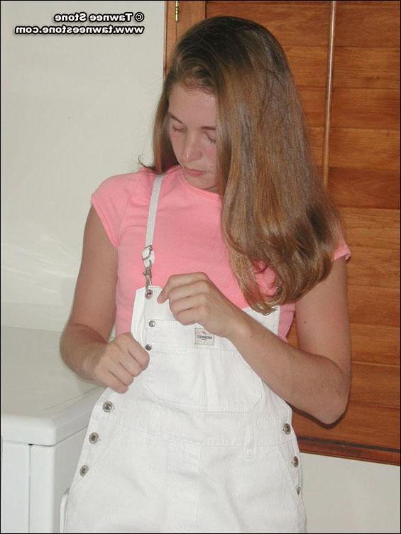 20P Pics of Tawnee Stone stripping in the laundry room