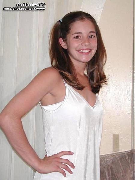 18P Tawnee gets naked in bathroom