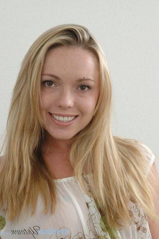 20P Pictures of teen star Trisha Uptown ready to be fucked hard