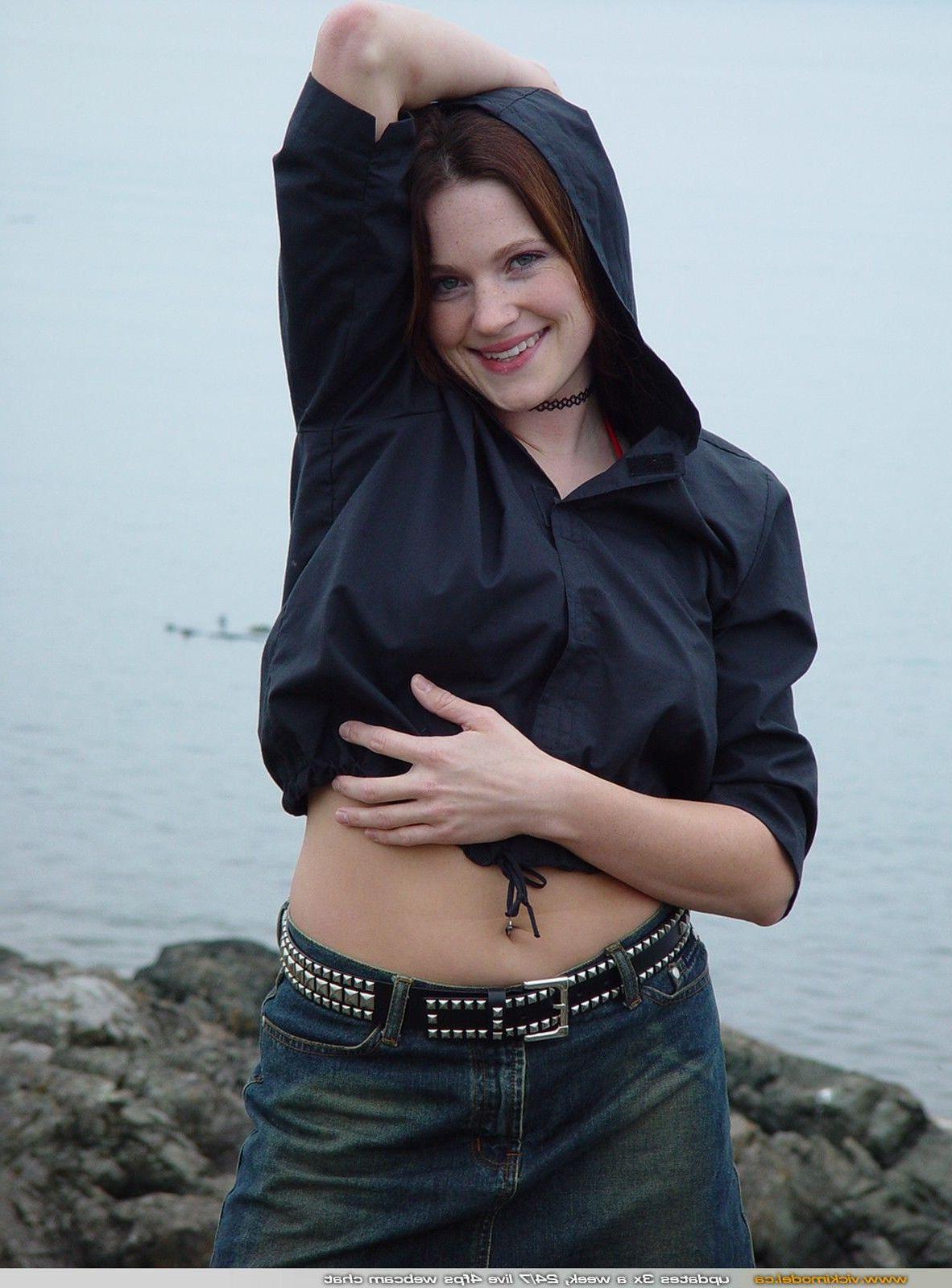 20P Pictures of teen girl Vicki Model being a cock-tease outside