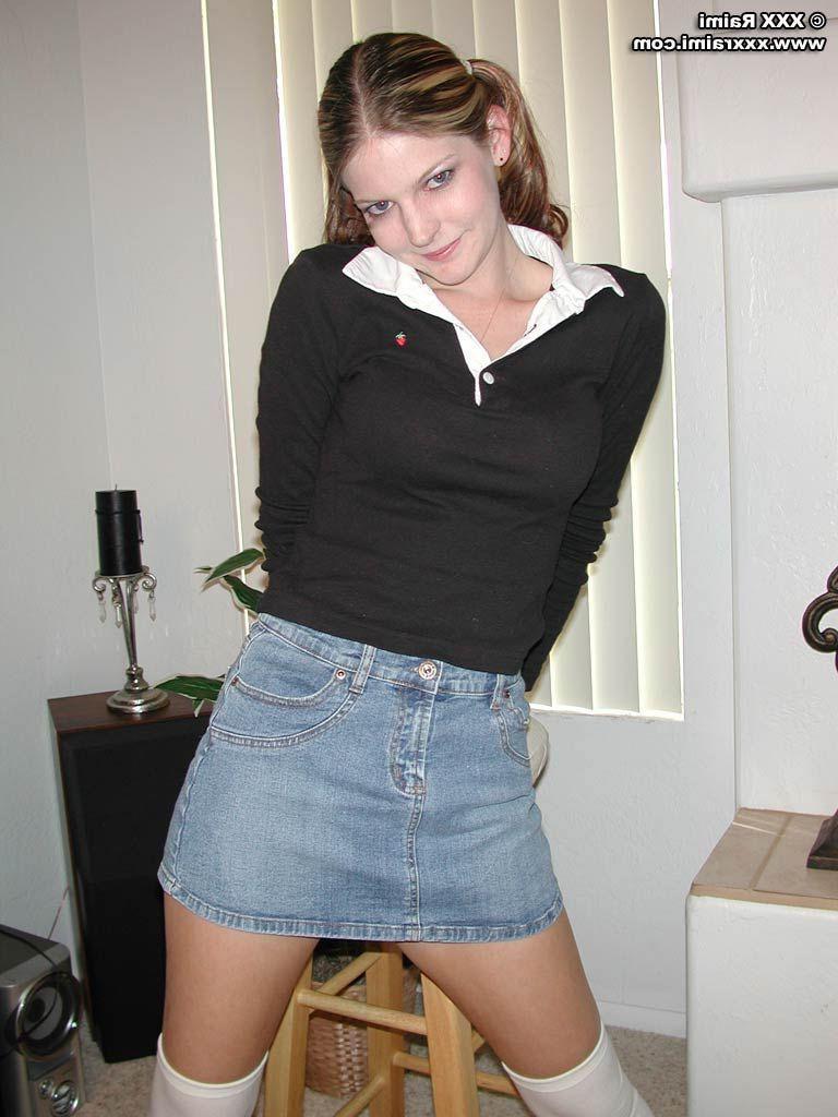 20P Pictures of teen girl XXX Raimi stripping because she is horny