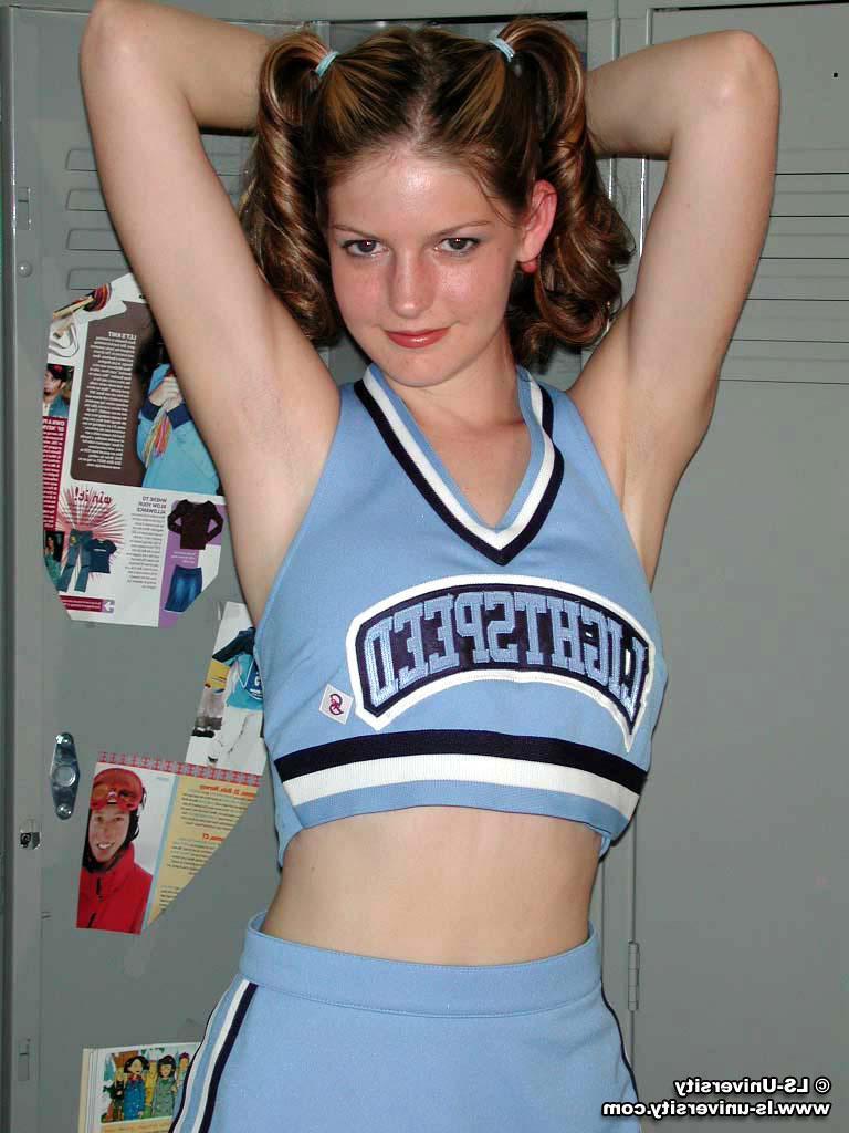 19P Pictures of a cute cheerleader flashing her tits in the locker room
