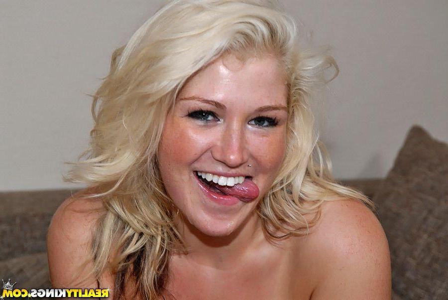 20P Pictures of Brittany Hart getting fucked hard and jizzed on