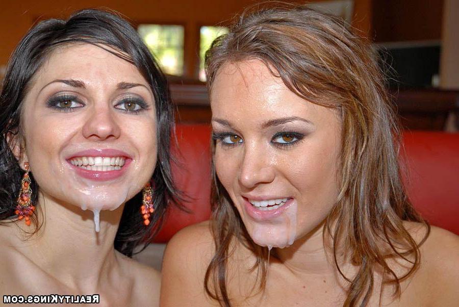 20P Pictures of two hot teen girls sharing a shlong