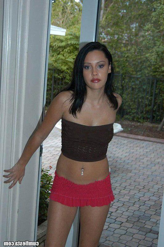20P Pictures of Jewel getting her tight holes fucked hard