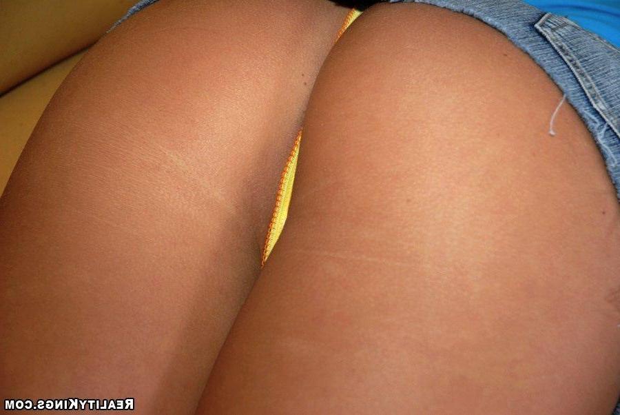 20P Pictures of a kinky teen getting fucked and jizzed on