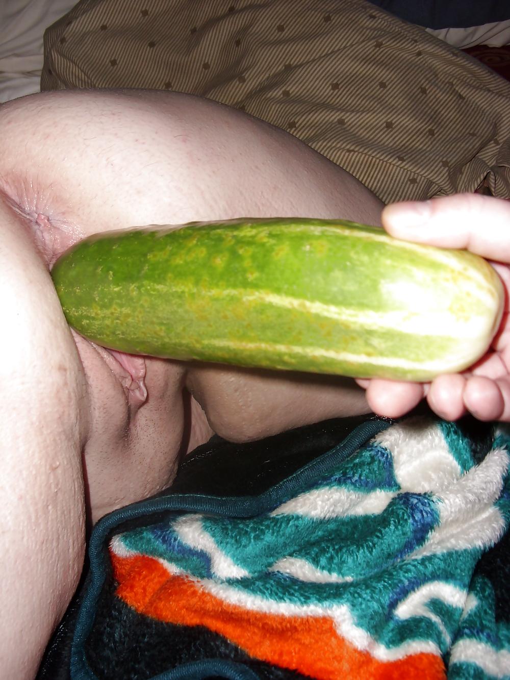 25P Pregnant wife needs her veggies. 
