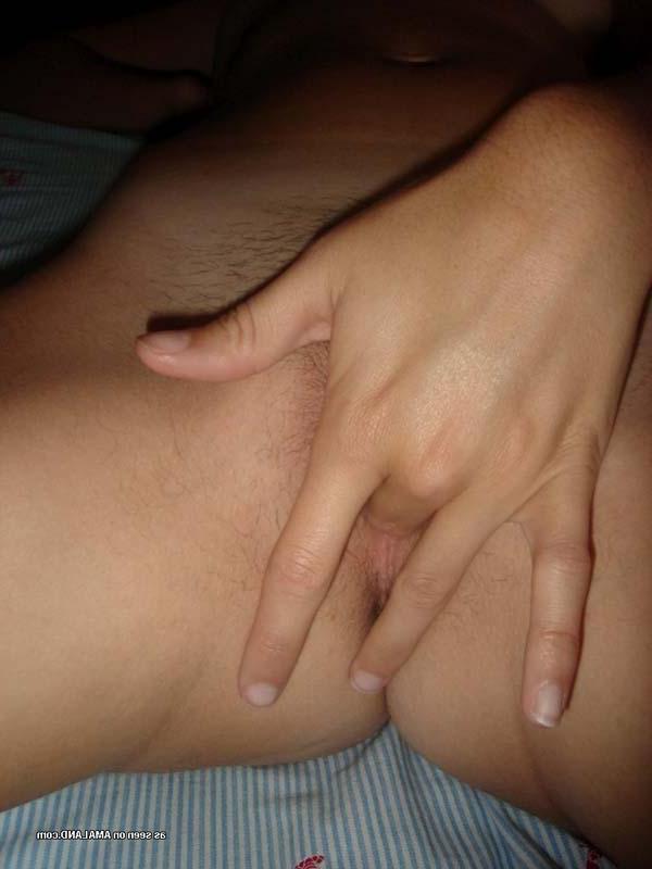 16P Pictures of a naughty amateur girlfriend playing with herself