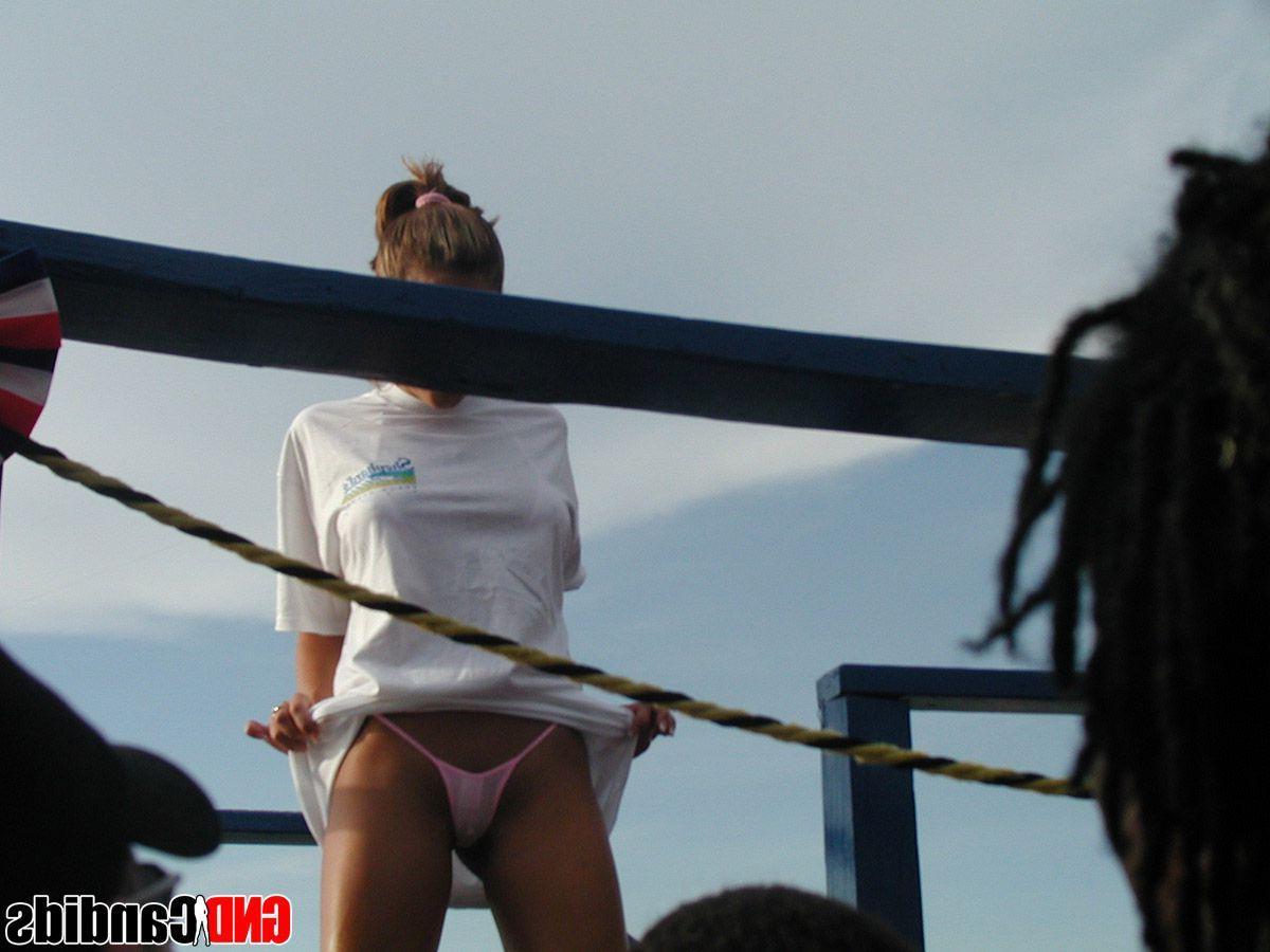 12P Pictures of wild girls on spring break