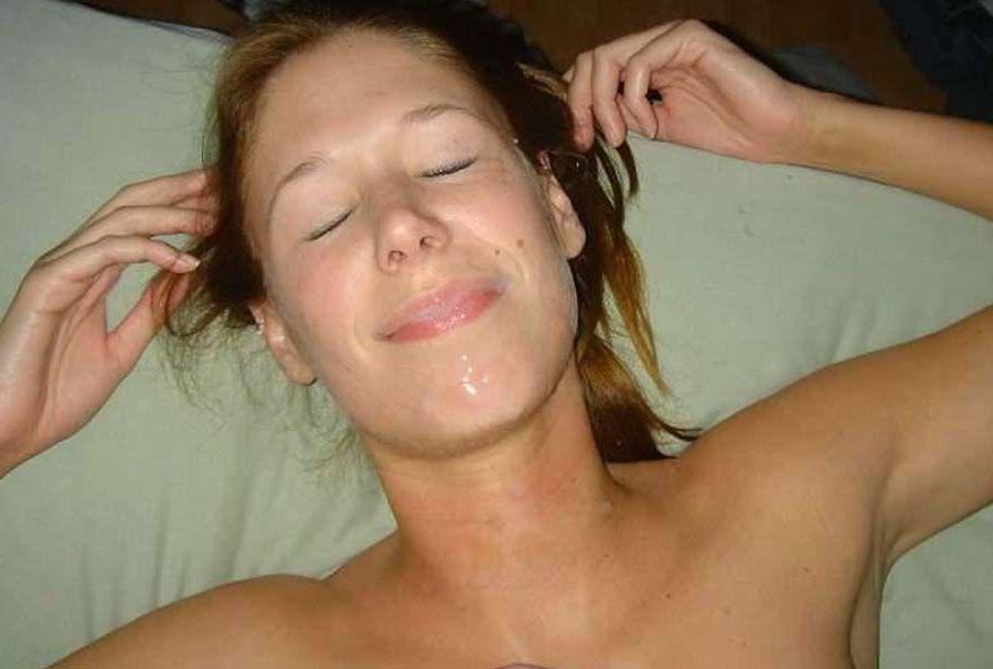 15P Pictures of a hot teen girl getting jizzed on