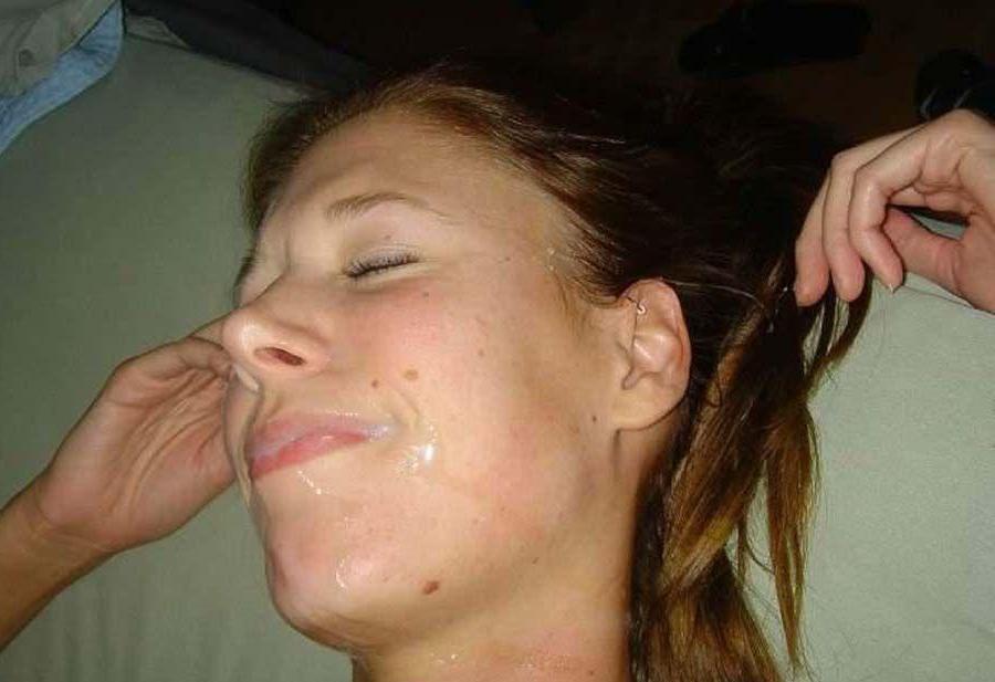 15P Pictures of a hot teen girl getting jizzed on