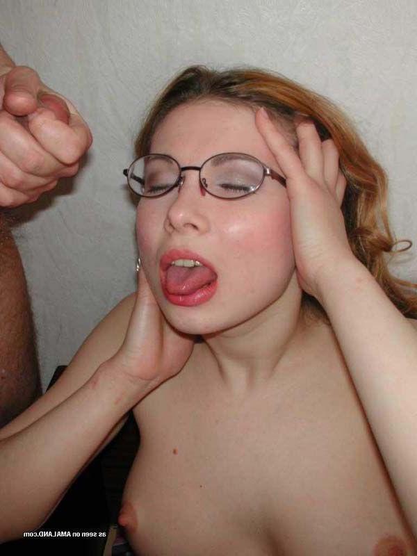 15P Pictures of a girlfriend getting jizzed on her glasses