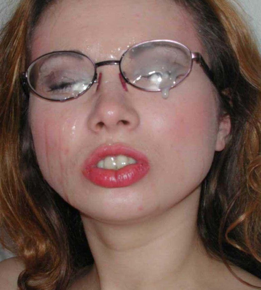 15P Pictures of a girlfriend getting jizzed on her glasses
