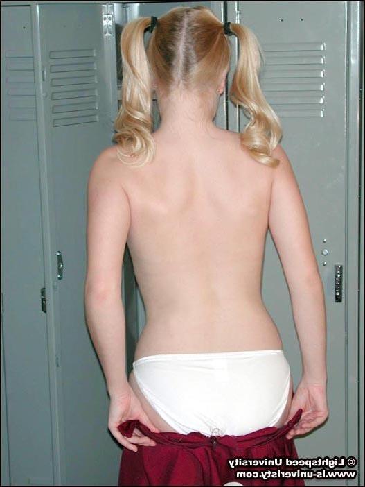 20P Pictures of a blonde cheerleader stripping in the locker room