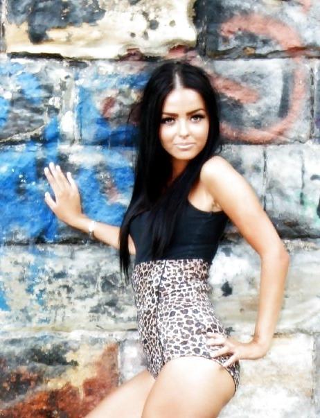 24P TEEN ELLA PLEASE CUM ON 