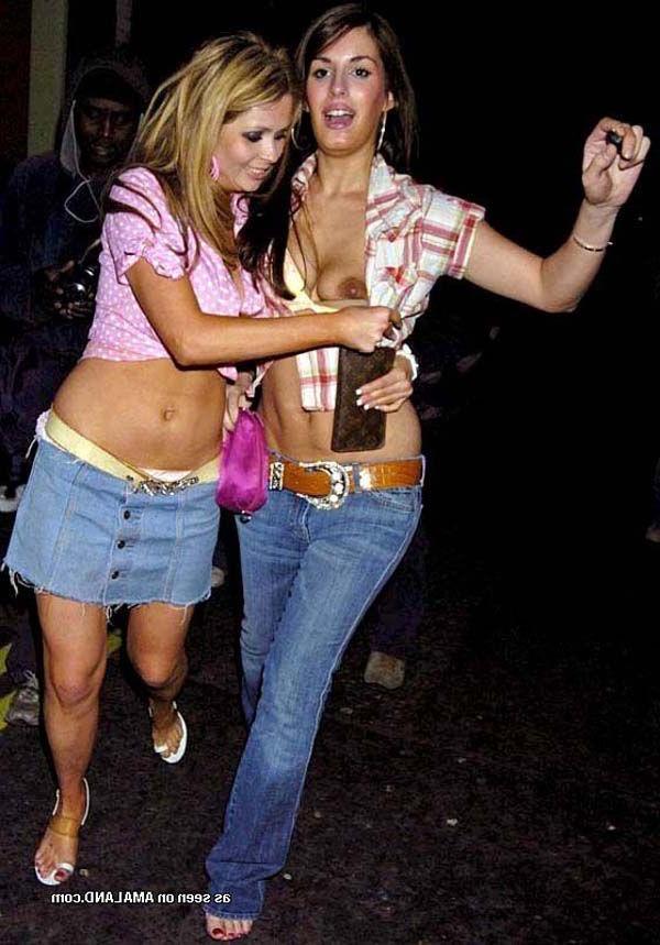 16P Pictures of hot teen girls going at it with each other