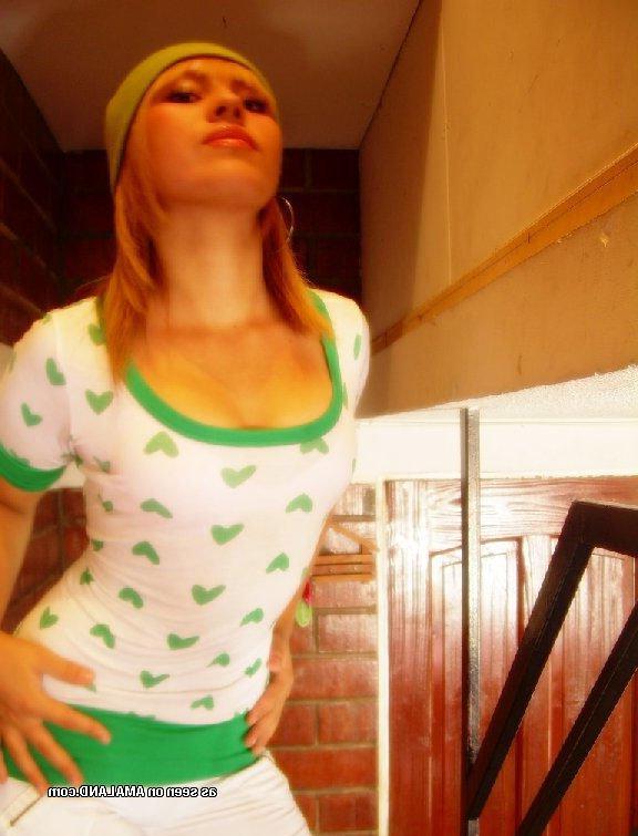14P Selection of a hot non-nude girlfriend selfshooting at home