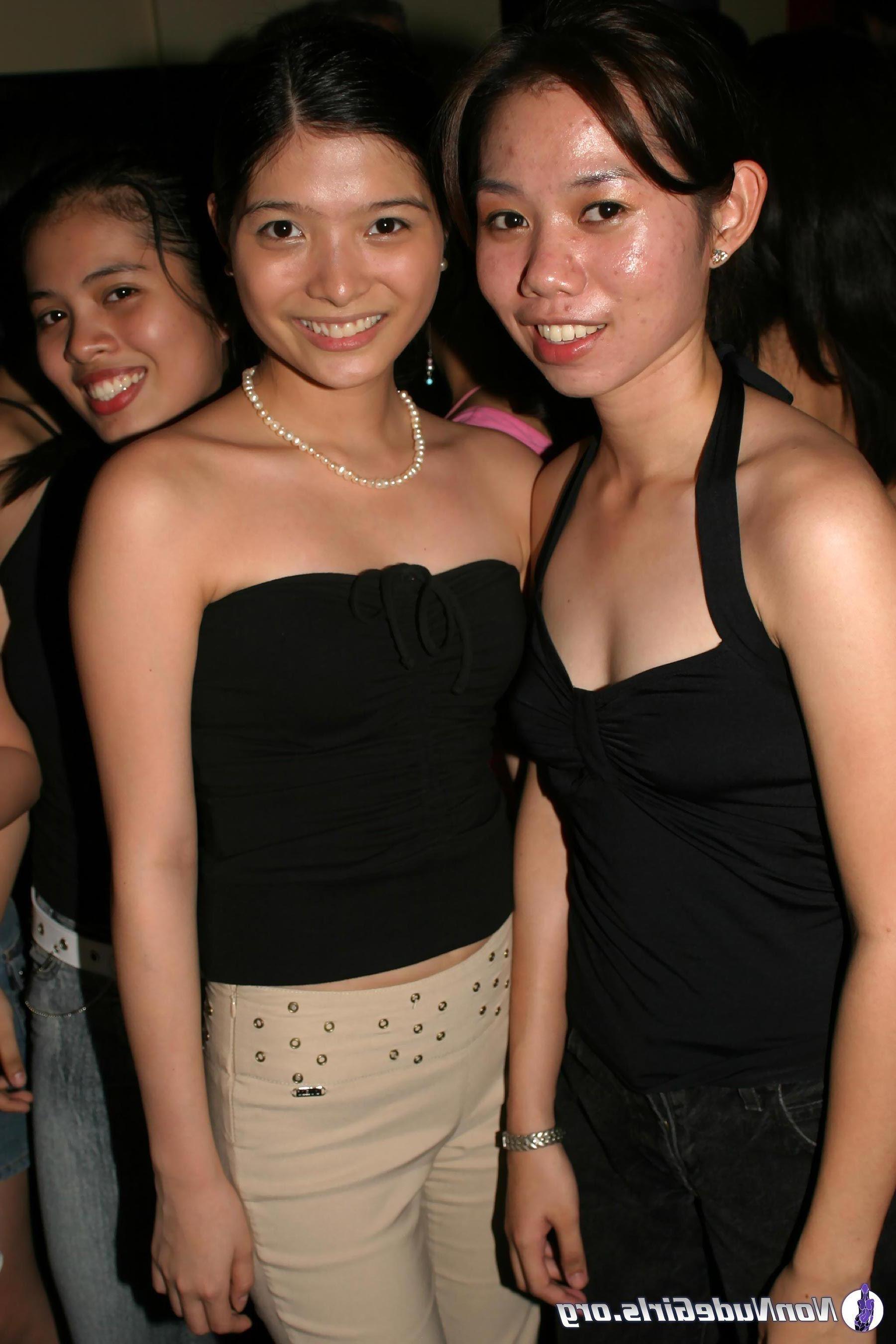 20P Pictures of hot party girls going wild