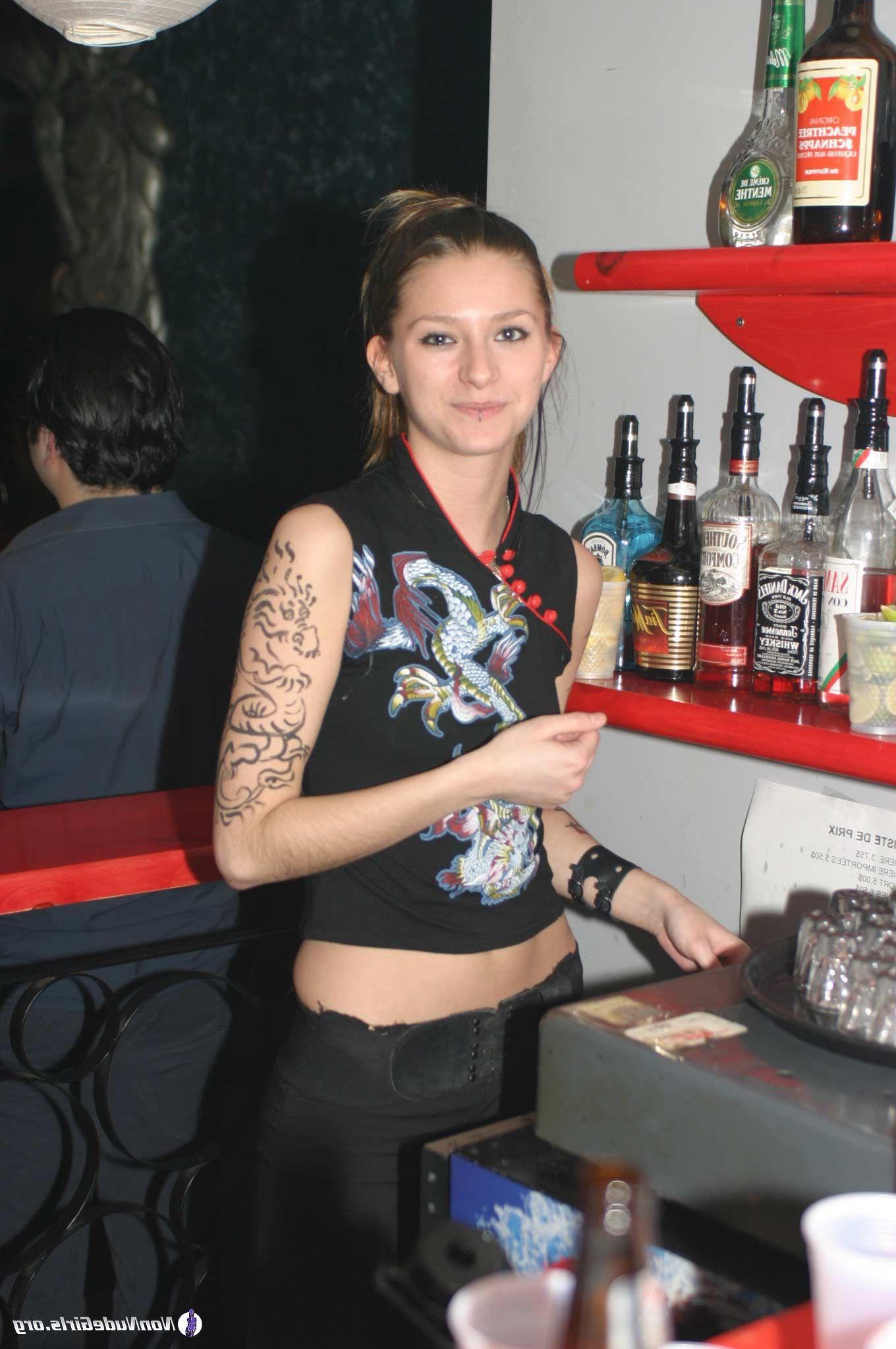 20P Pictures of naughty girls going wild