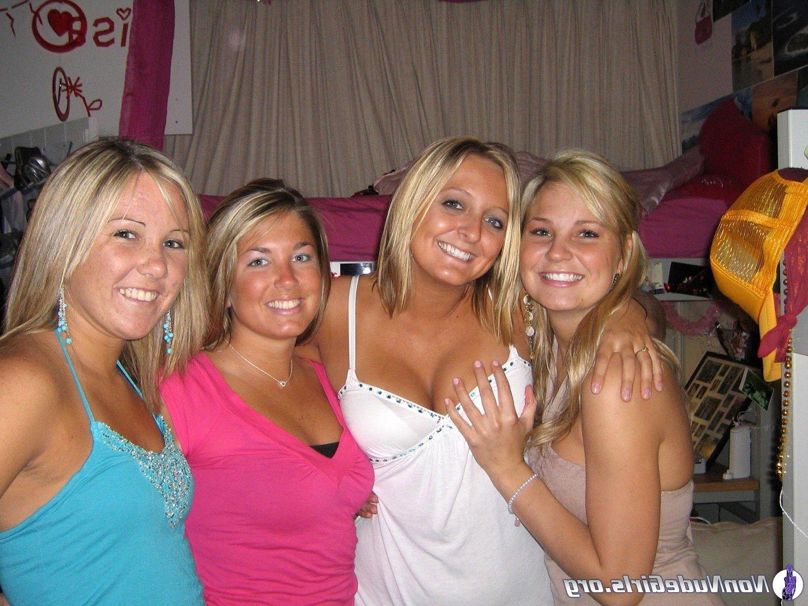 20P Pictures of hot nonnude girls teasing