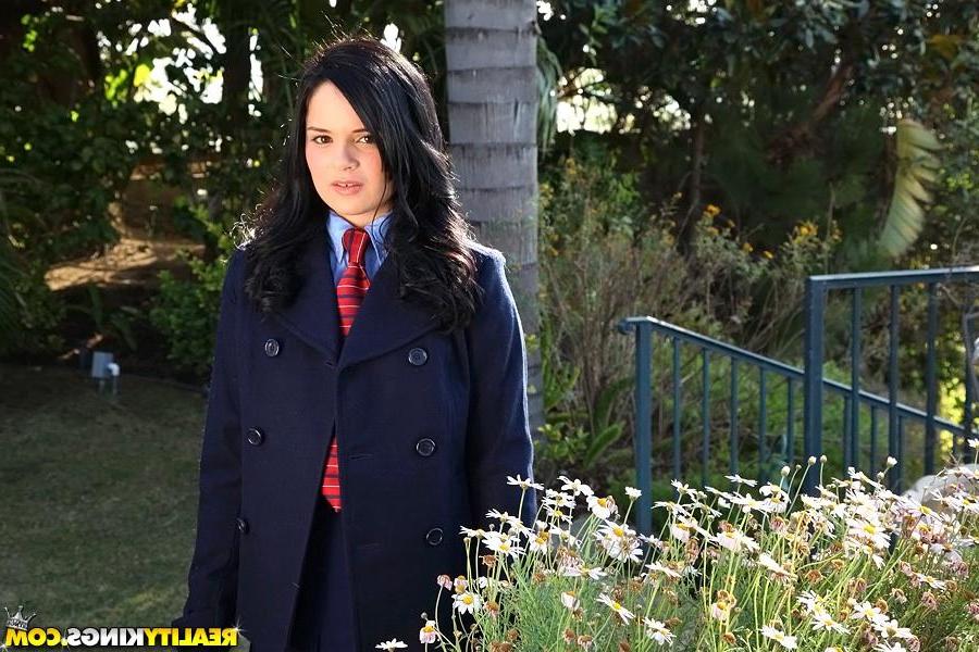 12P High school mini skirt teen power fucked hard against the school halways walls