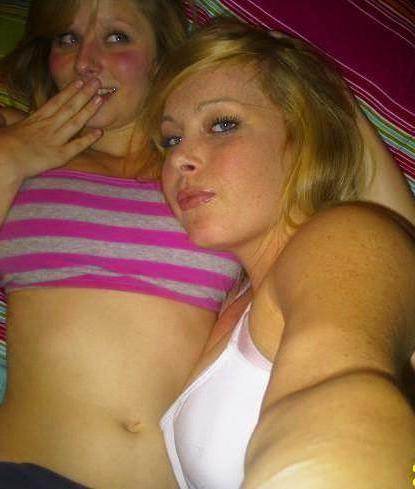 15P Pictures of naughty teen girlfriends showing off on camera