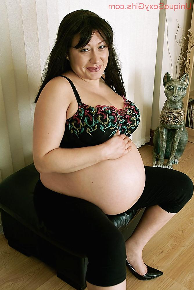 11P Shannon Doherty Pregnant?