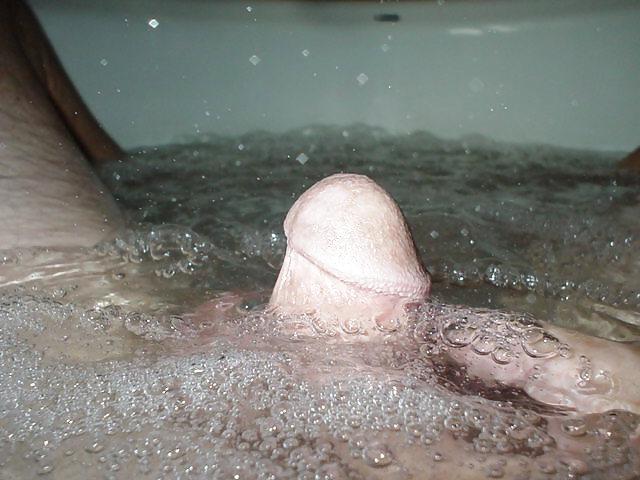 9P Bath time..jacuzzi
