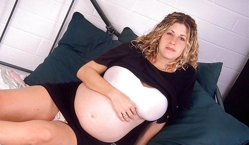 18P HOT & SEXY PREGNANT GIRLS V