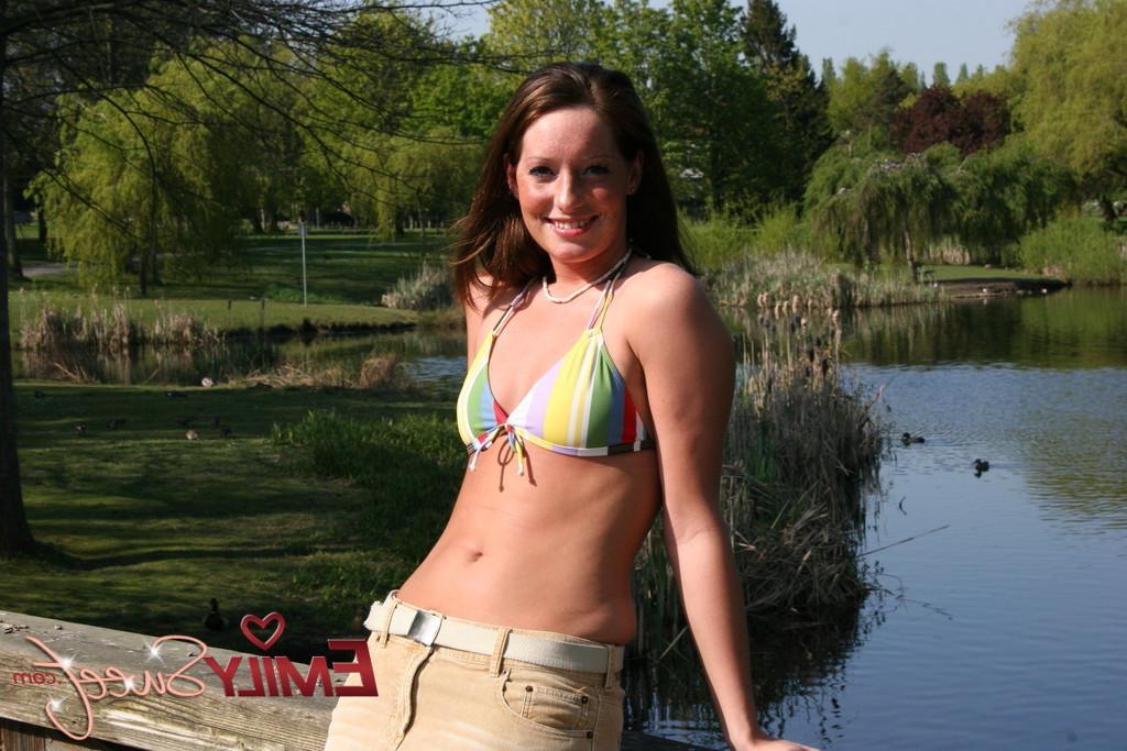 20P Pictures of teen amateur Emily Sweet teasing in a bikini