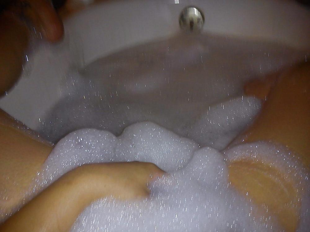 12P Bubble bath!