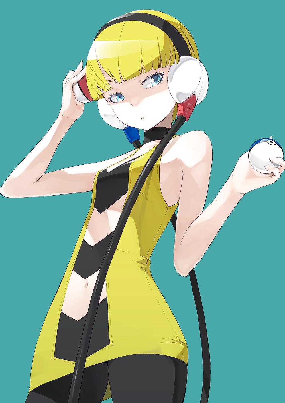 25P Pantyhose & Tights Anime-Manga-Hentai Vol 19: Pokemon 4.