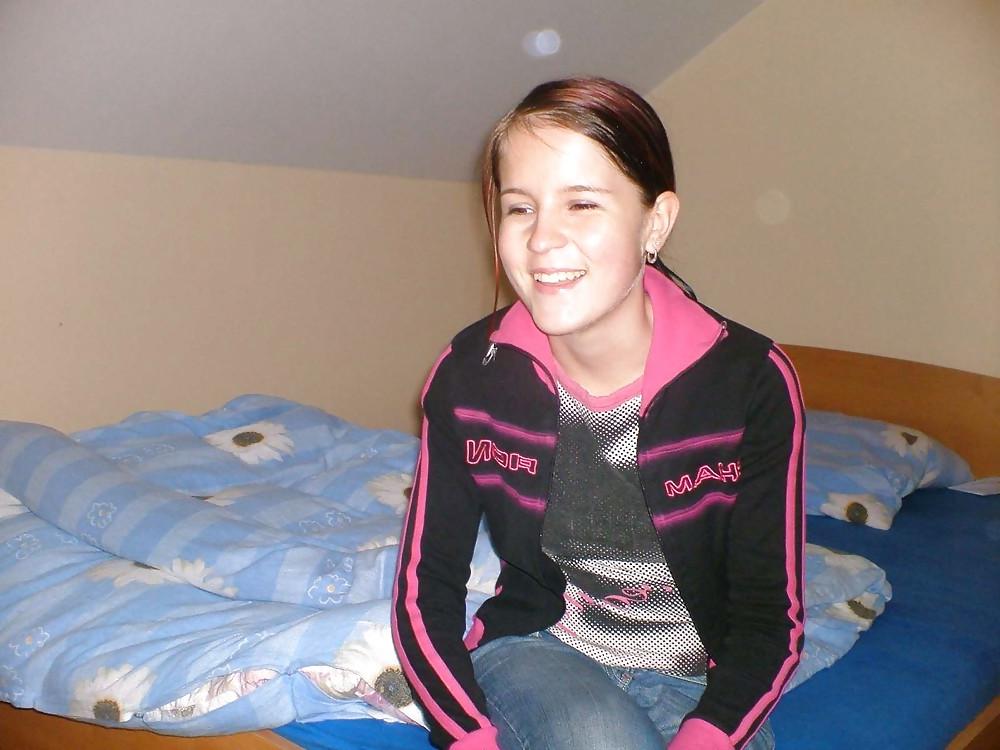 21P HOT GIRLFRIEND - JUTTA