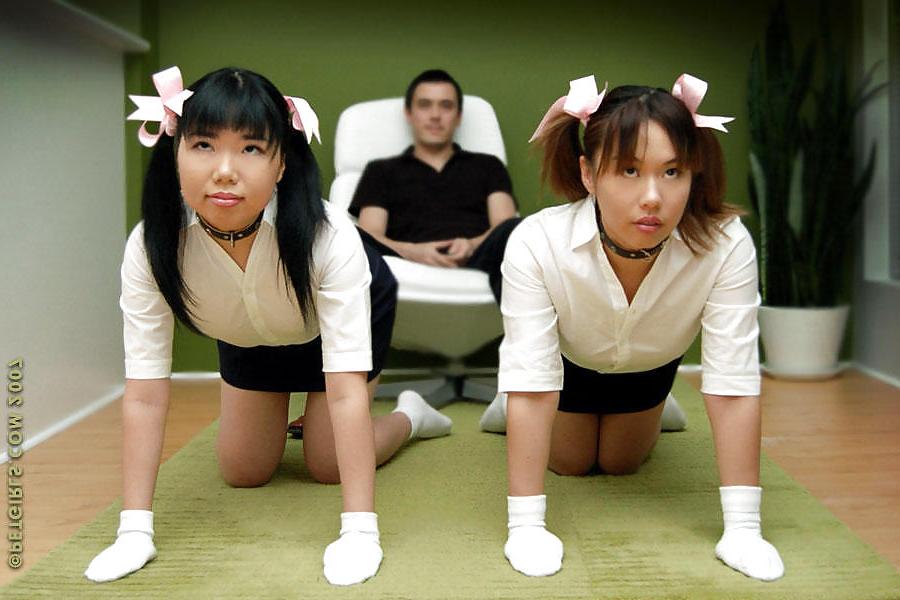 25P 0053 pet girl