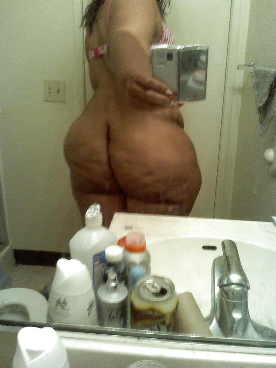 4P Super thick bbw milf.............
