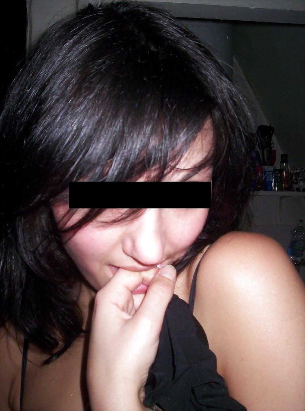 25P Nathalie (ex-girlfriend)