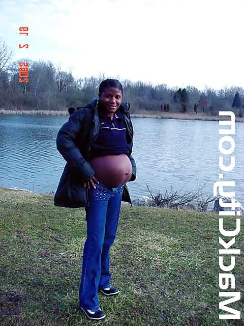 7P Pregnant Chatty.