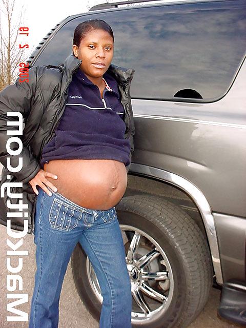 7P Pregnant Chatty.