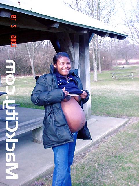 7P Pregnant Chatty.