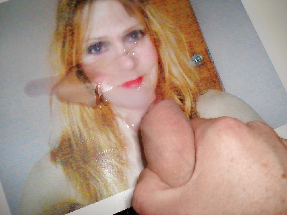 25P Cum on me...