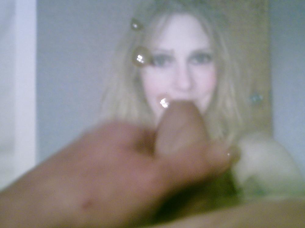 25P Cum on me...
