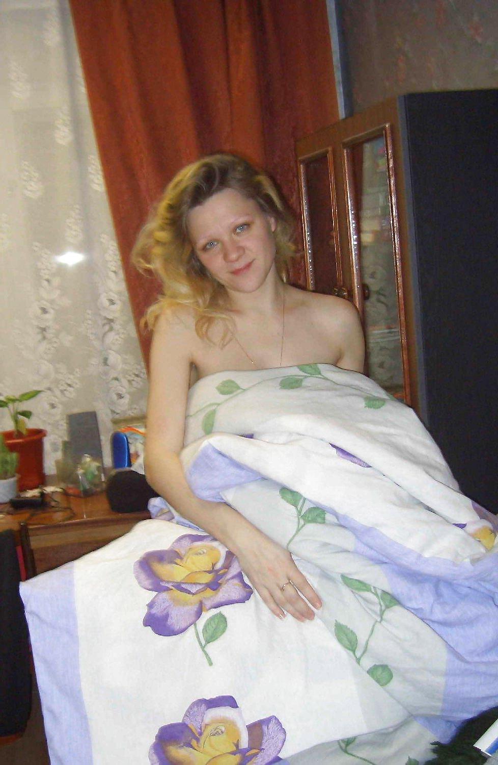 9P Pregnant MILF's