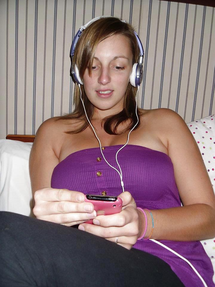 15P X  cum on my cuz Sarah x
