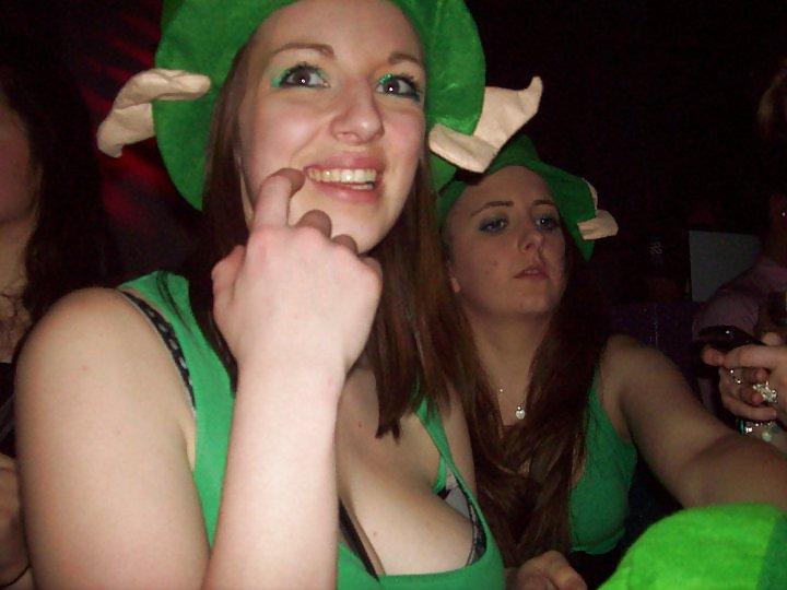 15P X  cum on my cuz Sarah x