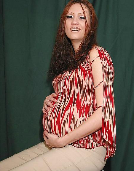 13P Pregnant redhead