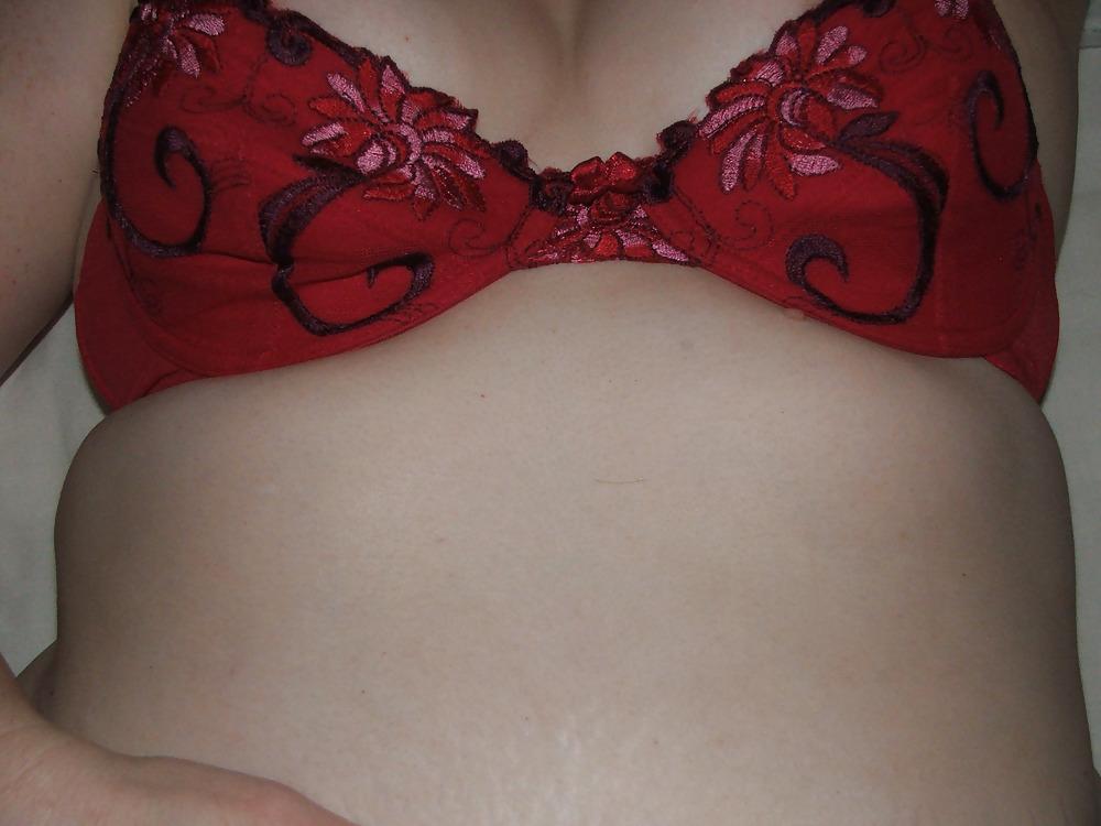 11P Cum on My Wifes Hairy Pussy and show her pics