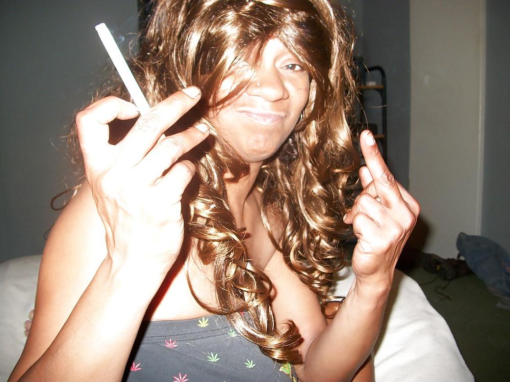 10P Who wants to do my room mate
